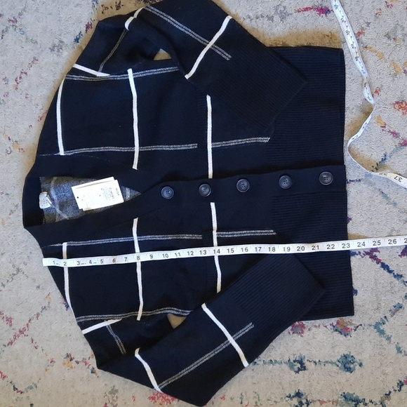 NWT A New Day Black Plaid Boyfriend Sweater Small - Picture 3 of 5